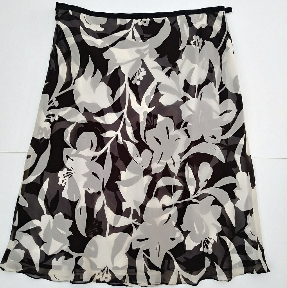Ann Taylor skirt